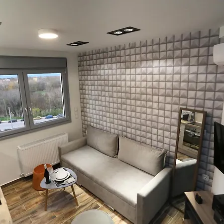 LA Larissa Luxury Apartments Dafne Extérieur photo