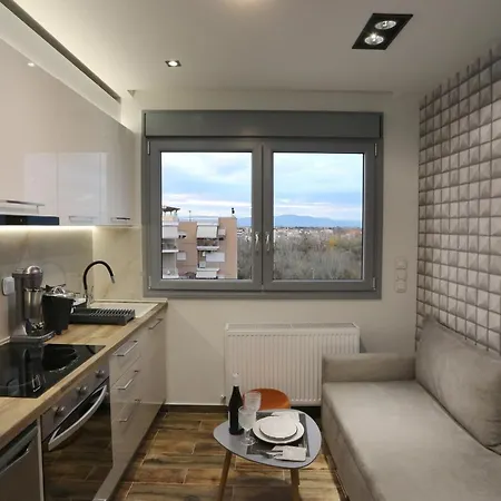 LA Larissa Luxury Apartments Dafne Extérieur photo
